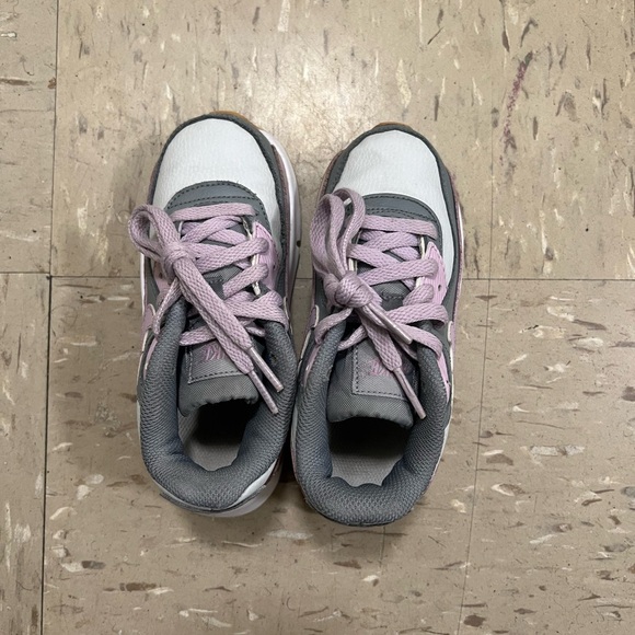 SIZE 10C Nike Air Max 90s - Picture 3 of 6